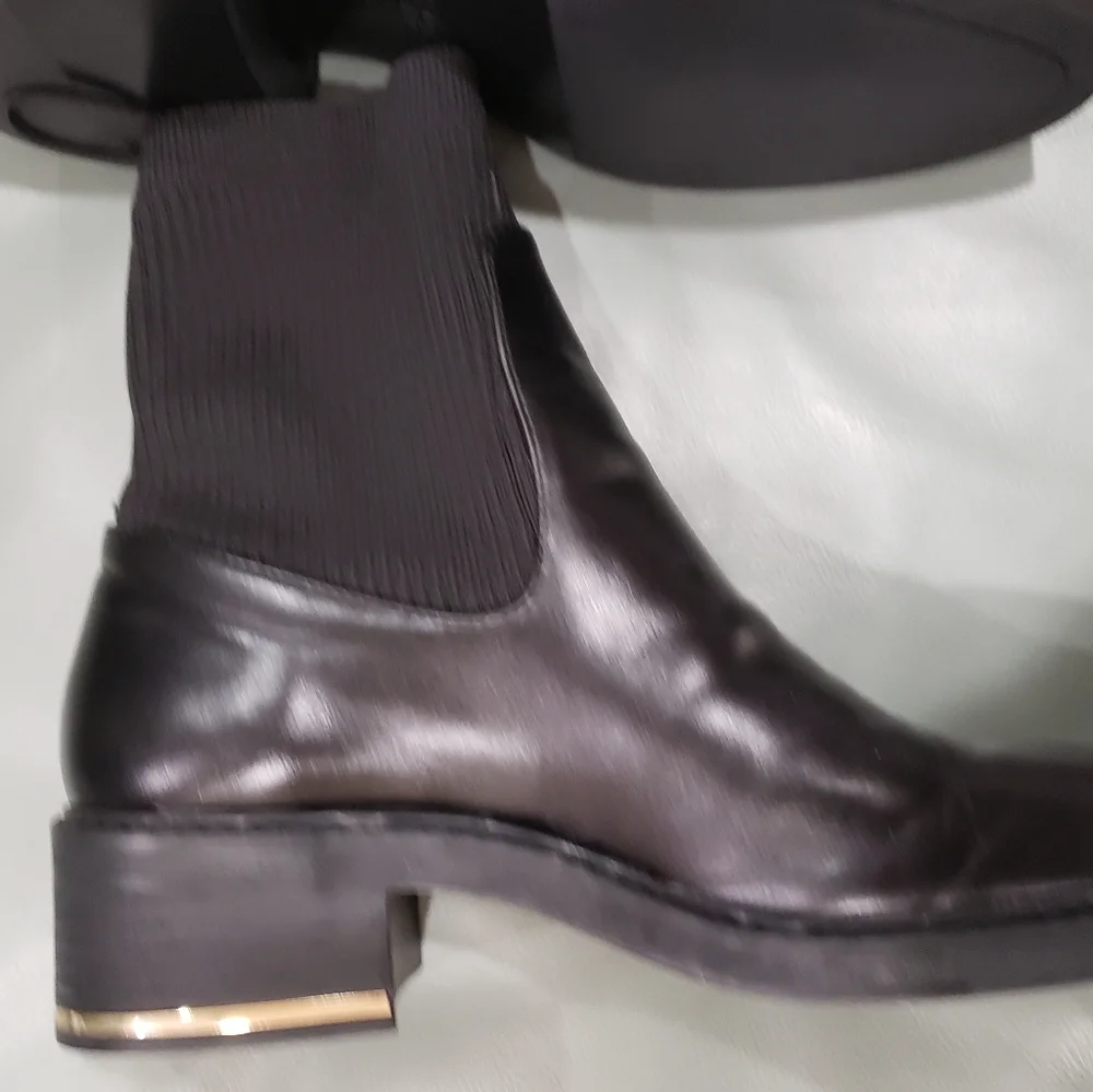 BRAND NEW W TAGS  ZARA ANKLE BOOTS - Picture 9 of 13